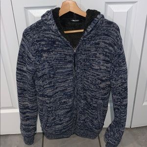 North Face men’s hooded sweater